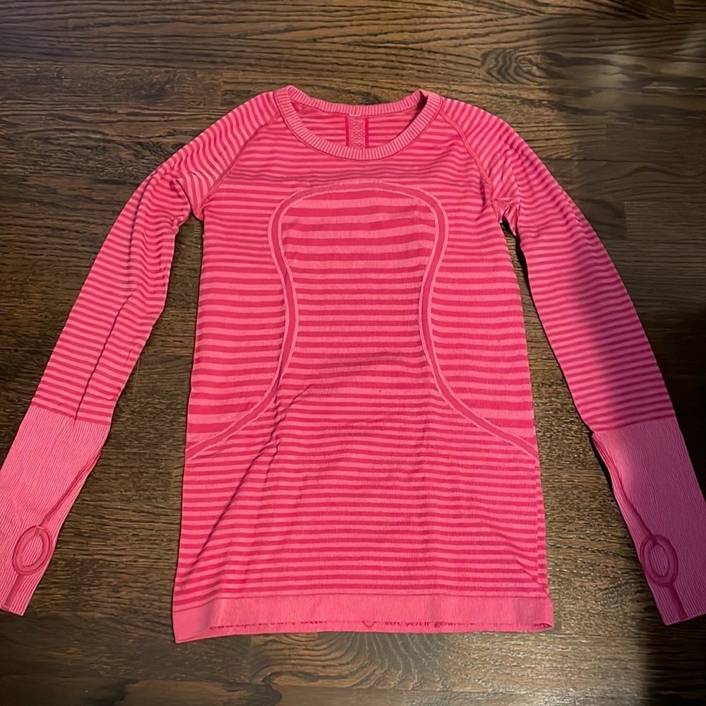 Lululemon Long Sleeve Swiftly Tech